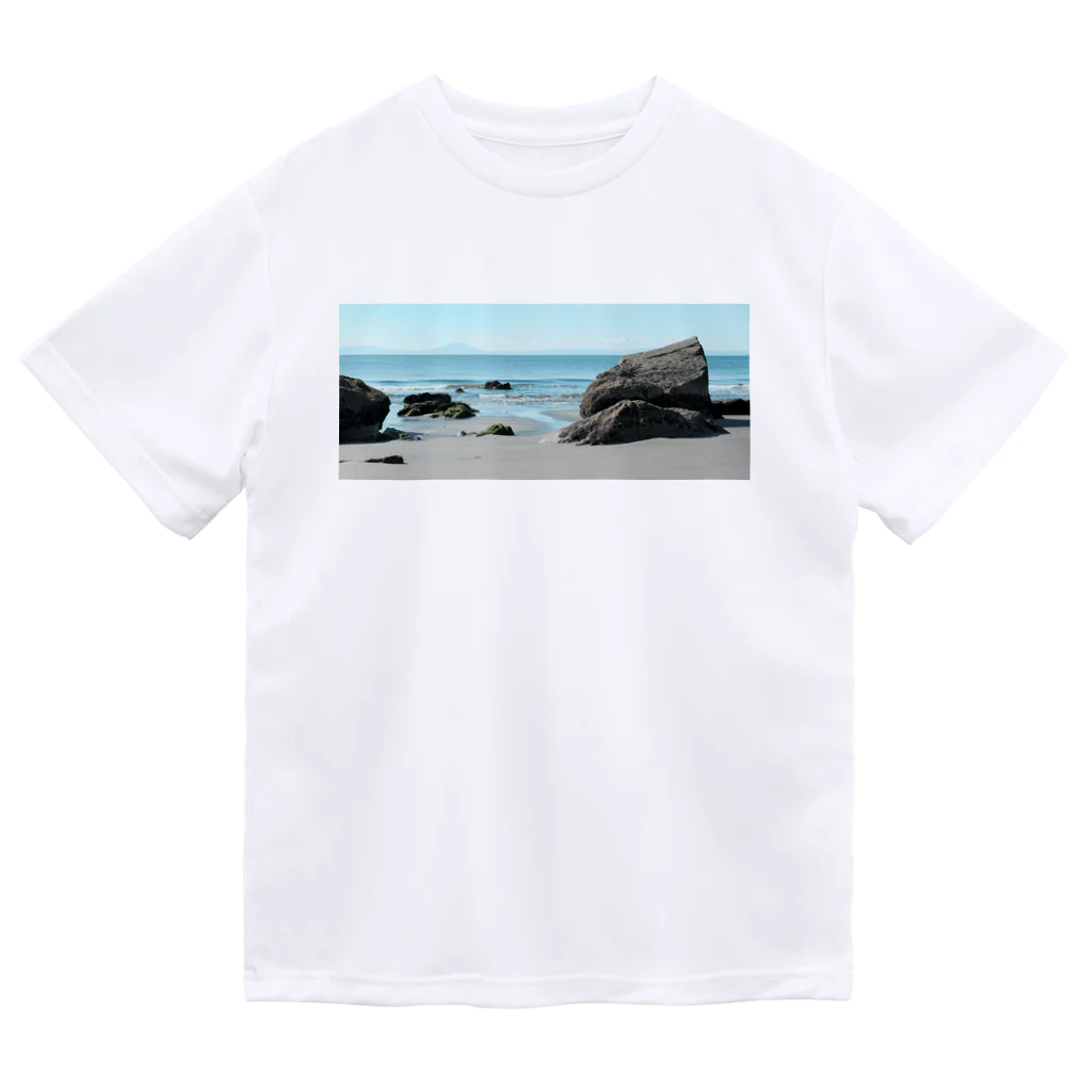 minusplus3times のだれもいないうみ20221008 Dry T-Shirt