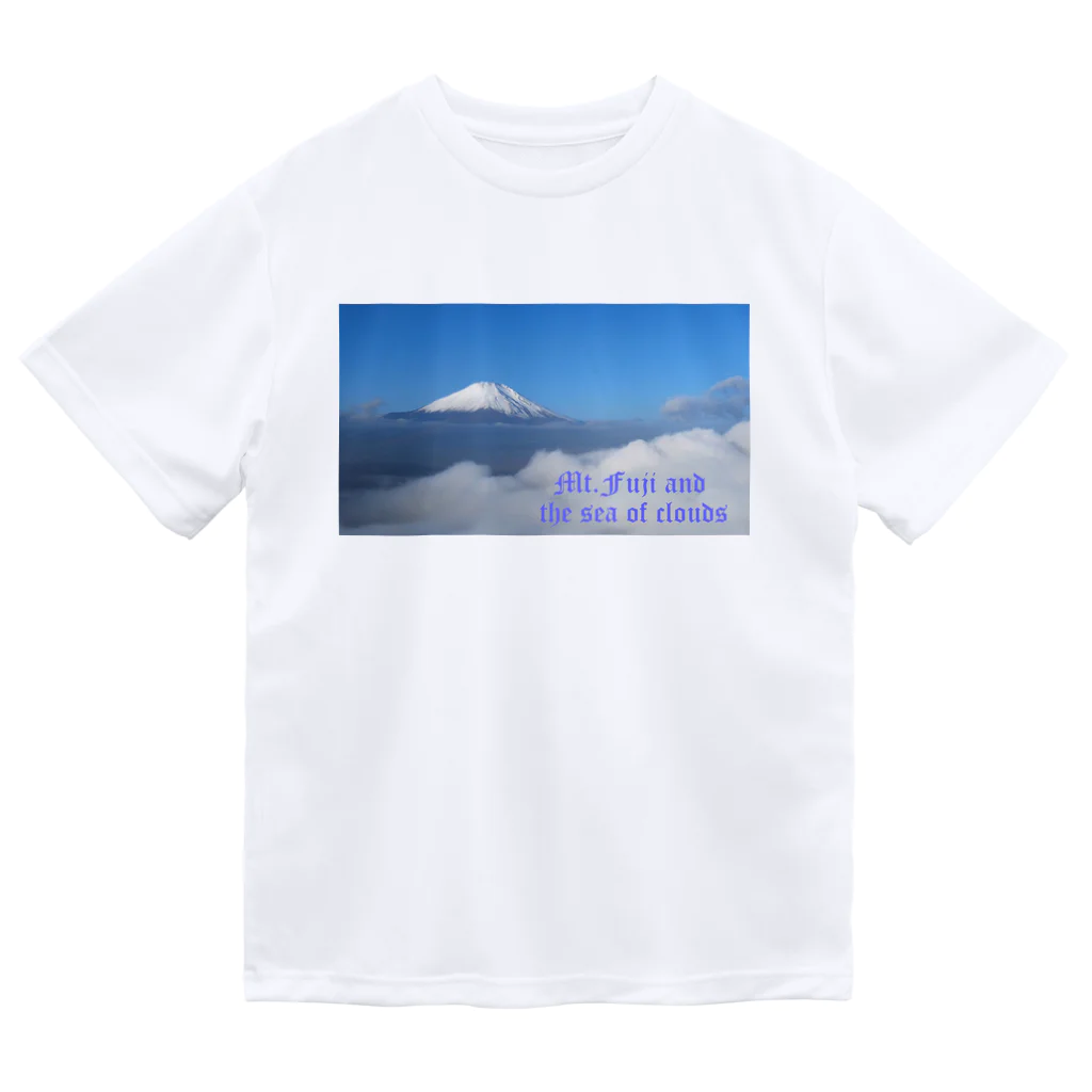 D-aerialのMt.Fuji and the sea of clouds ドライTシャツ