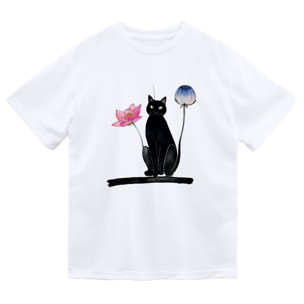 幸運のしっぽの黒猫と花 ドライTシャツ