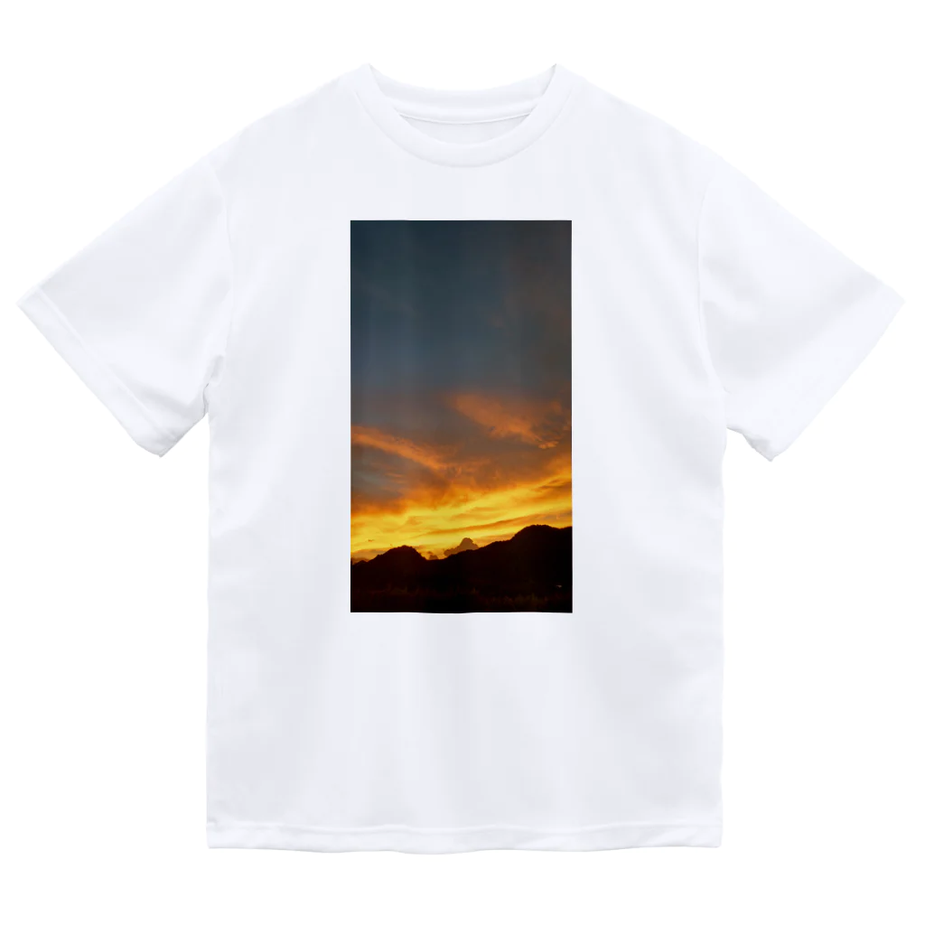 suzurinngの夕焼けスケッチ Dry T-Shirt