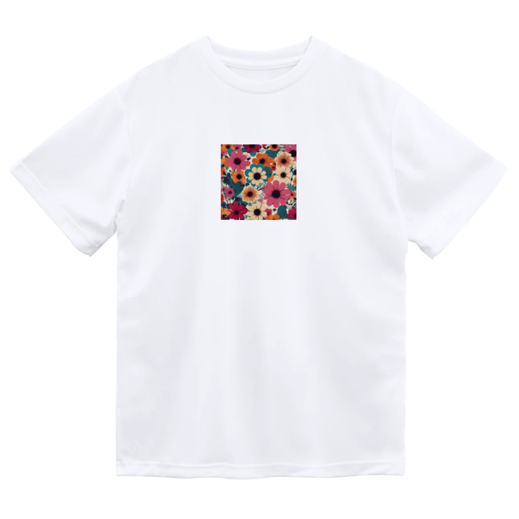 NATSUMAKITSUNEの北欧風　花柄　マリメッコ風 Dry T-Shirt