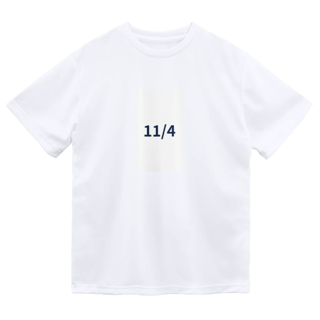 AY-28の日付グッズ　１１/4 バージョン ドライTシャツ