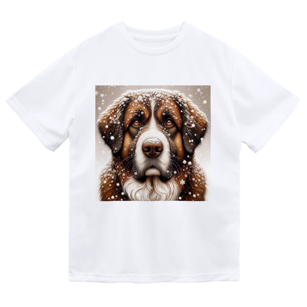 Ama'sの雪の中しかめっ面の犬さん ドライTシャツ