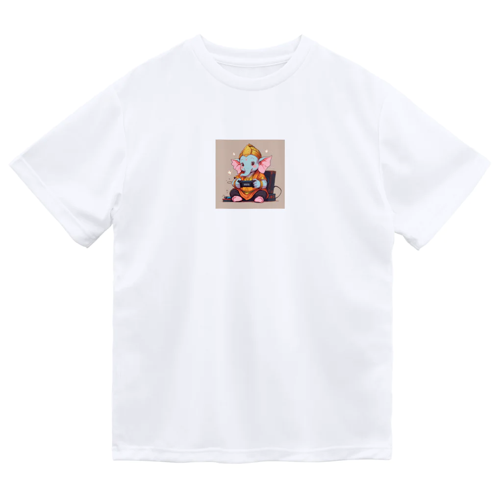 ganeshaのビデオゲームで遊ぶかわいいガネーシャ ドライTシャツ