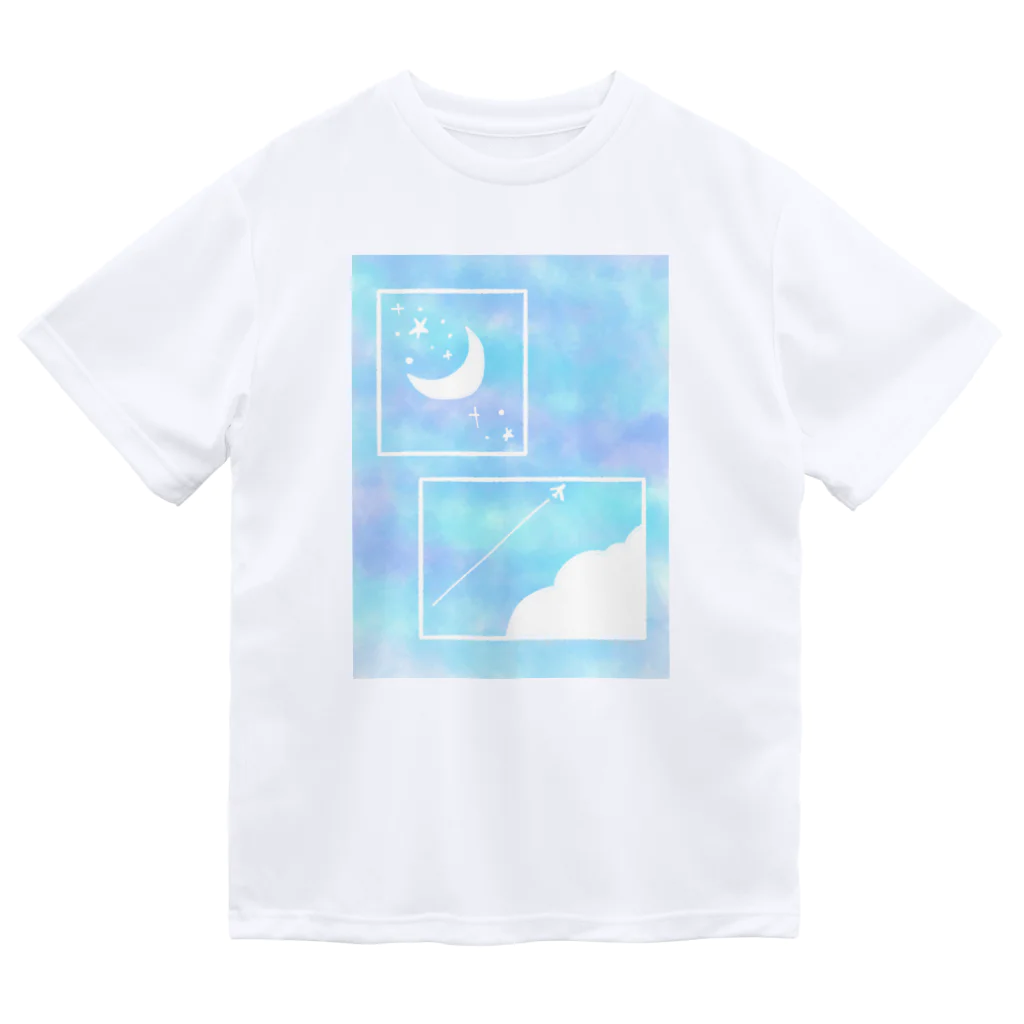 チョコミントの飛行機雲と三日月 Dry T-Shirt