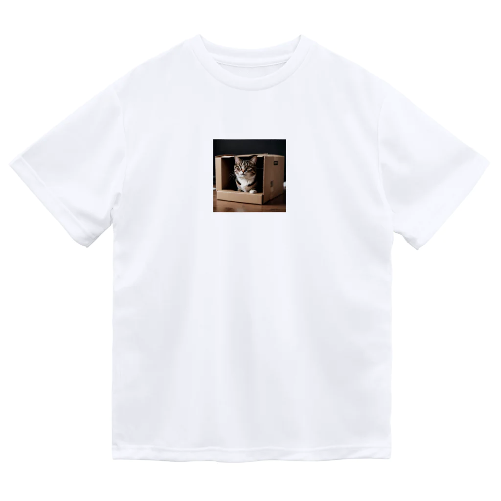 jaguar3のダンボール猫 Dry T-Shirt