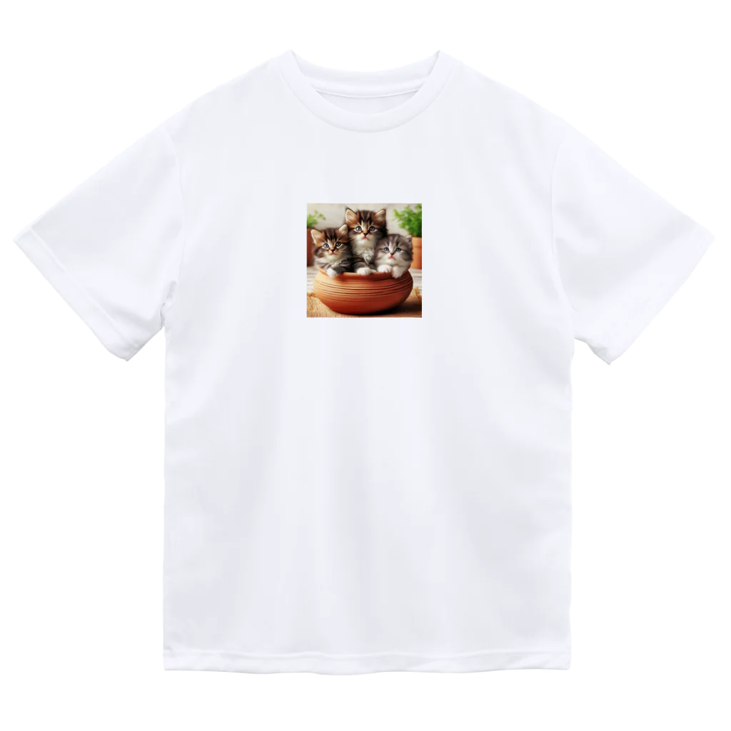 YFCの土鍋に可愛い親子猫が3匹④ Dry T-Shirt