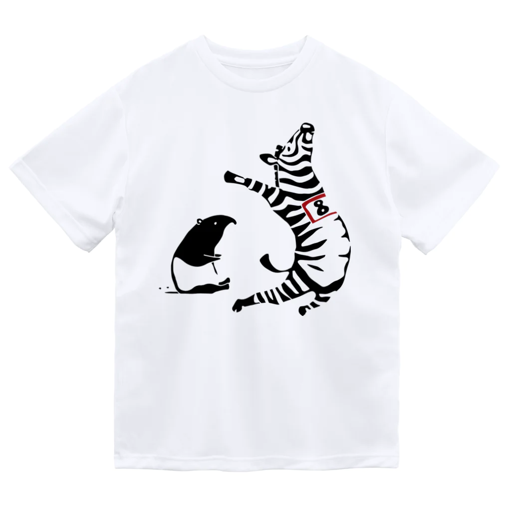 動物たちの日常の幅跳び high jump Dry T-Shirt