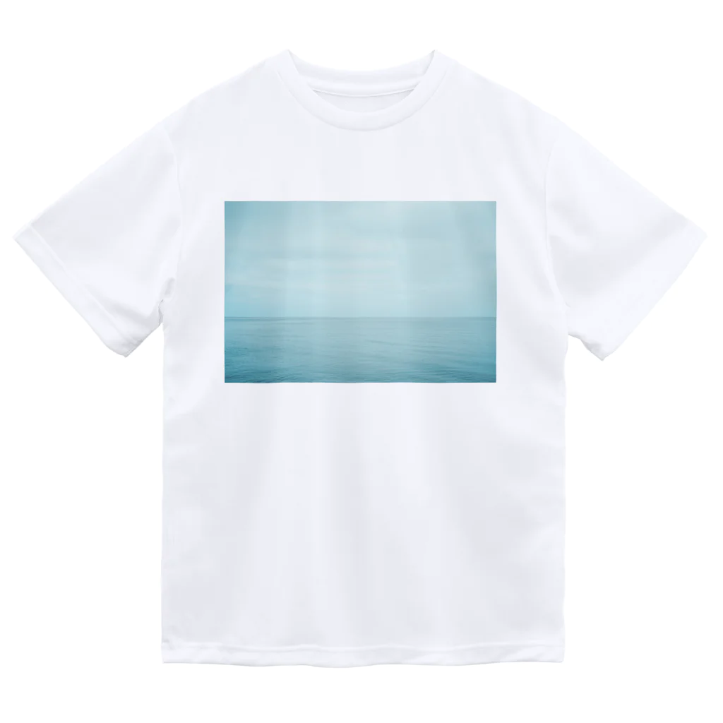guu.の海１ ドライTシャツ