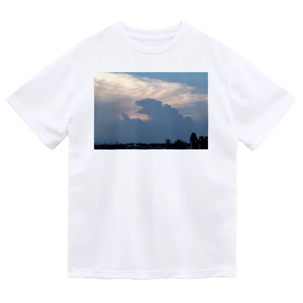 ぽんだぁのゴジラ！？空にあらわる？ Dry T-Shirt