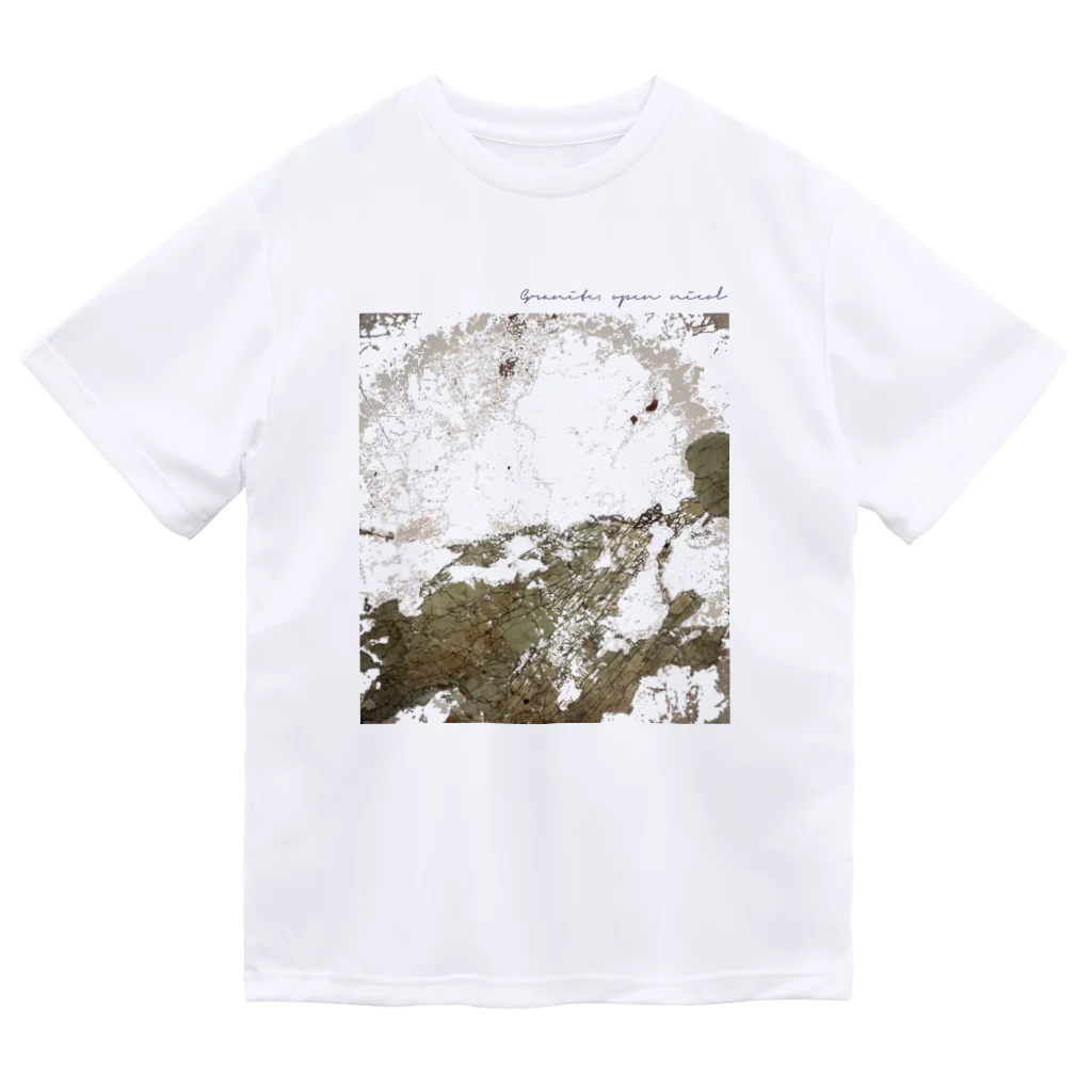 縞々田の薄片 花崗岩2 オープン Dry T-Shirt