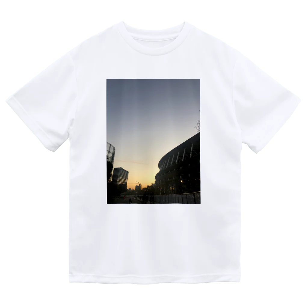 Tomoka Osadaのあの日見た夕焼け Dry T-Shirt