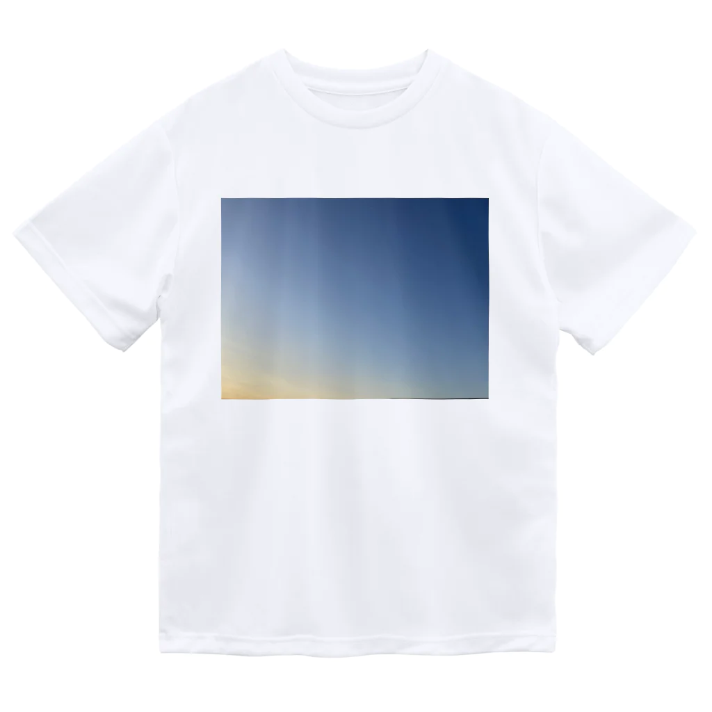 そらもようの暁の空〜〜Akatuki〜〜 Dry T-Shirt