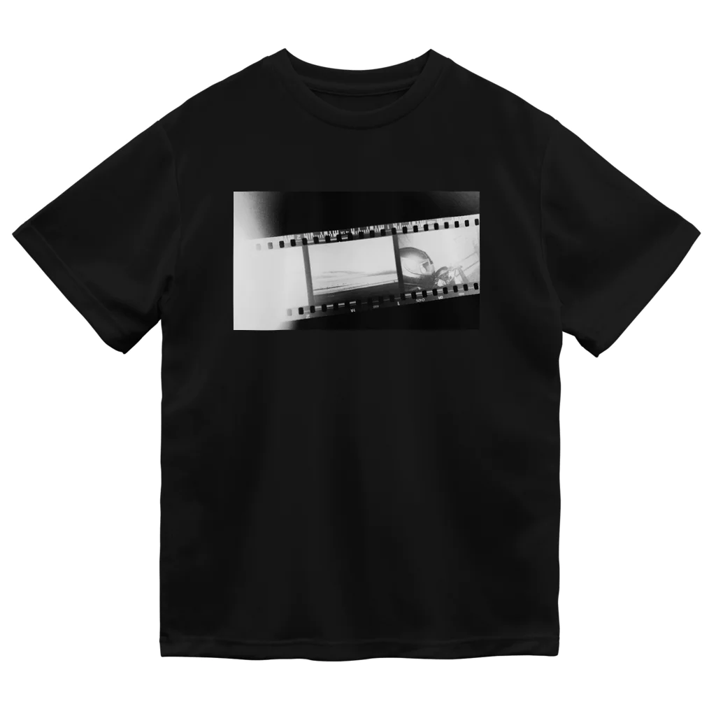 FilmixxのIsland Rider by filmixx Dry T-Shirt