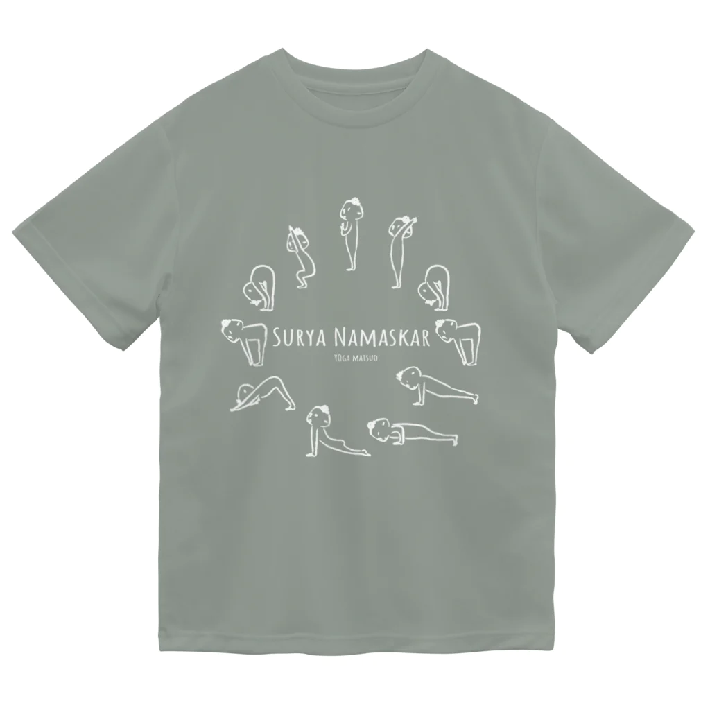 ヒラマツオ＆ヨガマツオのSurya Namaskar（スーリヤナマスカーラ）white ドライTシャツ