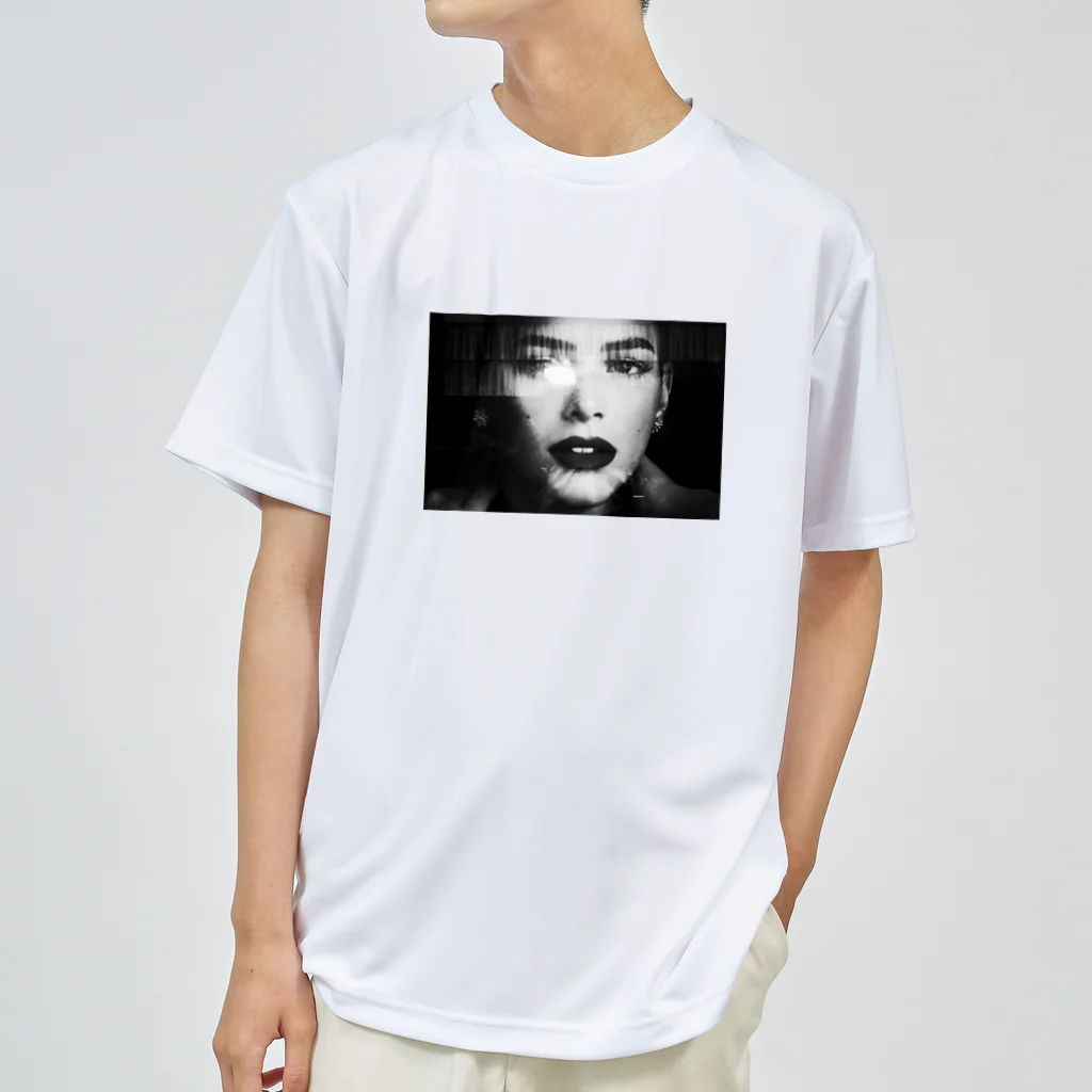 濱尾京介のNew York no.12 Dry T-Shirt