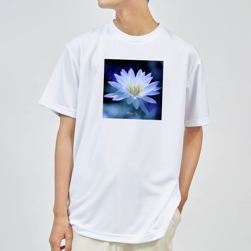 photo-kiokuの睡蓮 Dry T-Shirt