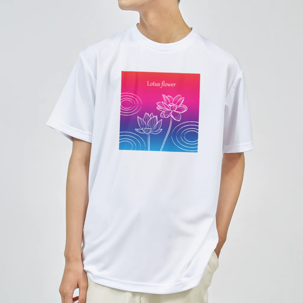 photo-kiokuの蓮 Dry T-Shirt