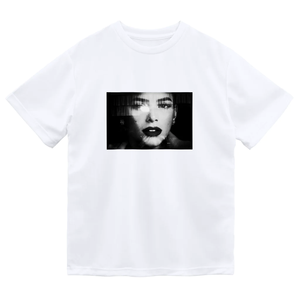 濱尾京介のNew York no.12 Dry T-Shirt