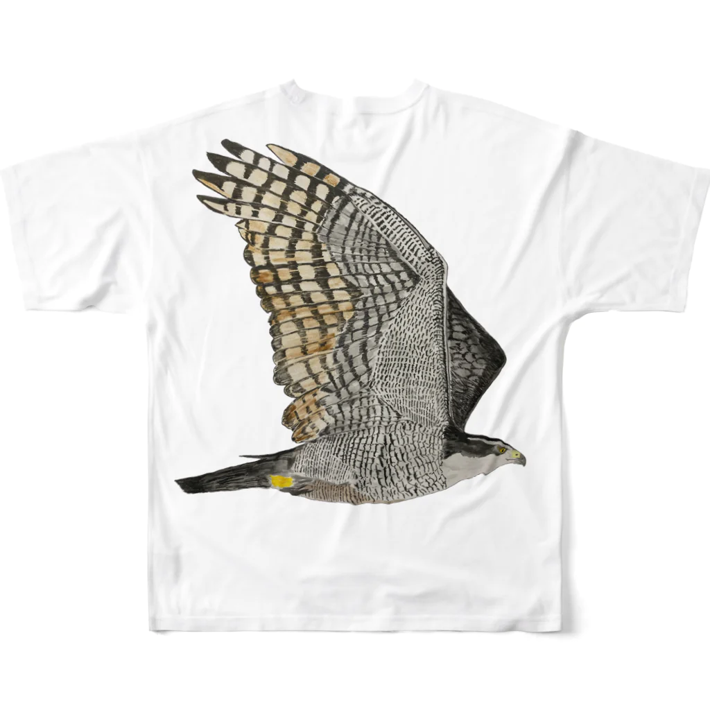 Coshi-Mild-Wildのオオタカ　飛ぶぞ🦅🪶 フルグラフィックTシャツの背面