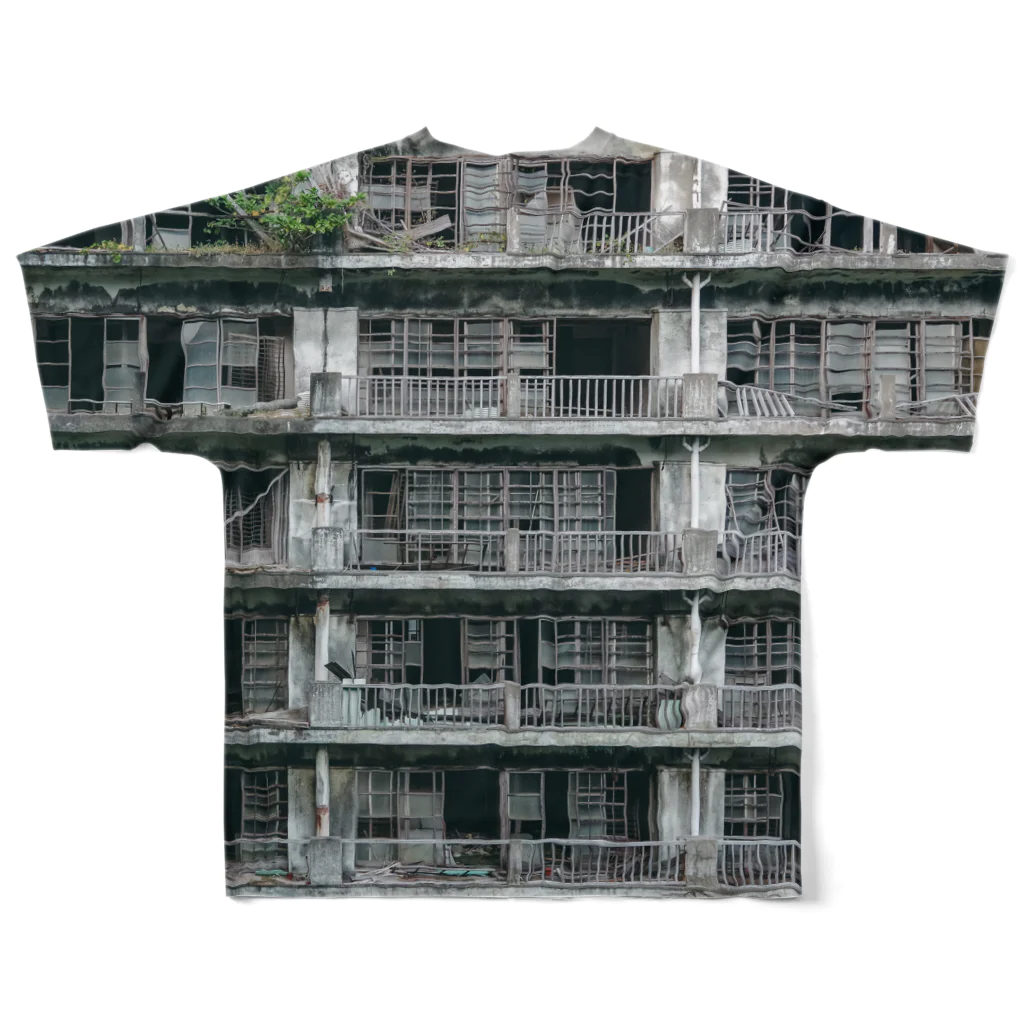 Saho.の廃墟化した団地 フルグラフィックTシャツの背面