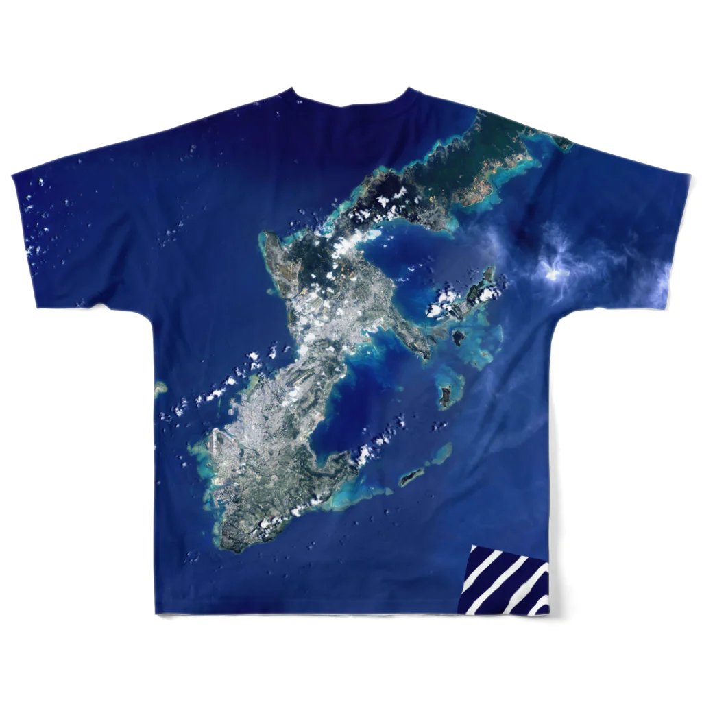 WEAR YOU AREの沖縄県 中頭郡 フルグラフィックTシャツの背面