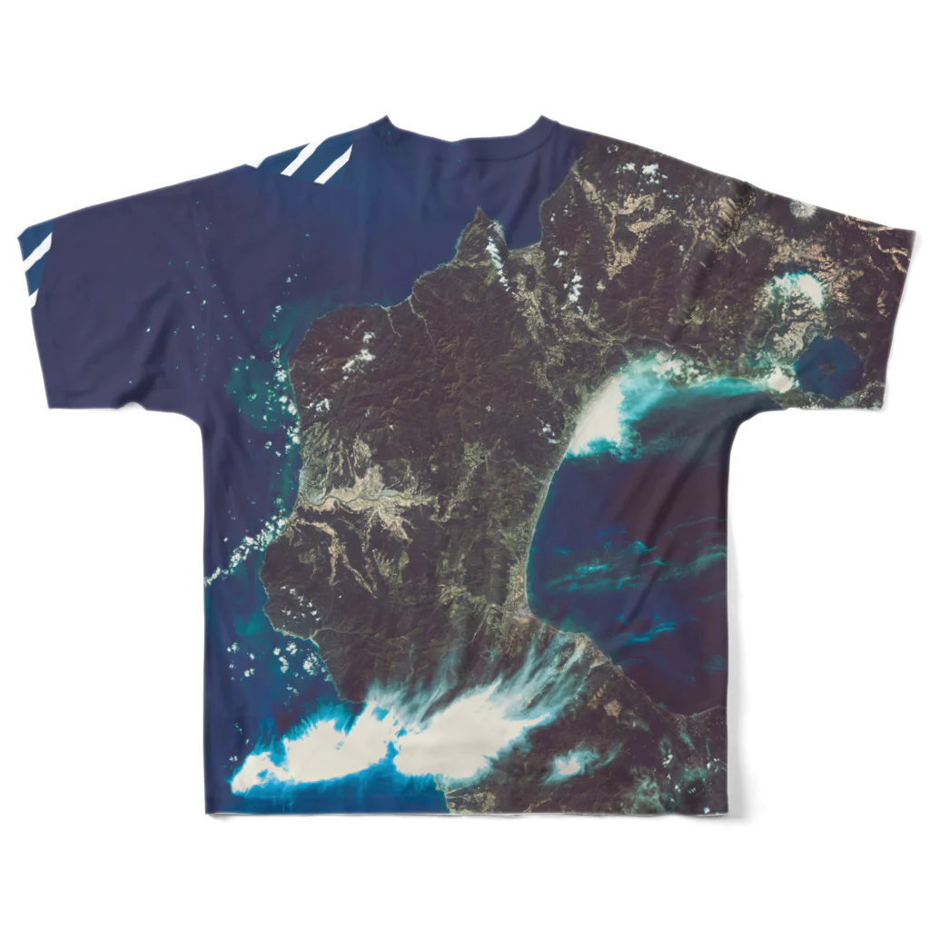 WEAR YOU AREの北海道 瀬棚郡 フルグラフィックTシャツの背面