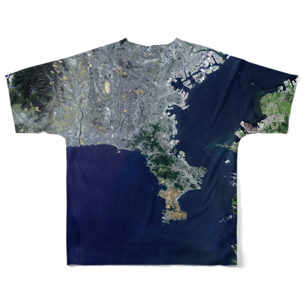 WEAR YOU AREの神奈川県 逗子市 フルグラフィックTシャツの背面