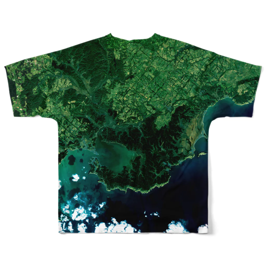 WEAR YOU AREの北海道 厚岸郡 フルグラフィックTシャツの背面