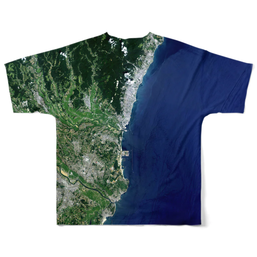 WEAR YOU AREの茨城県 日立市 フルグラフィックTシャツの背面