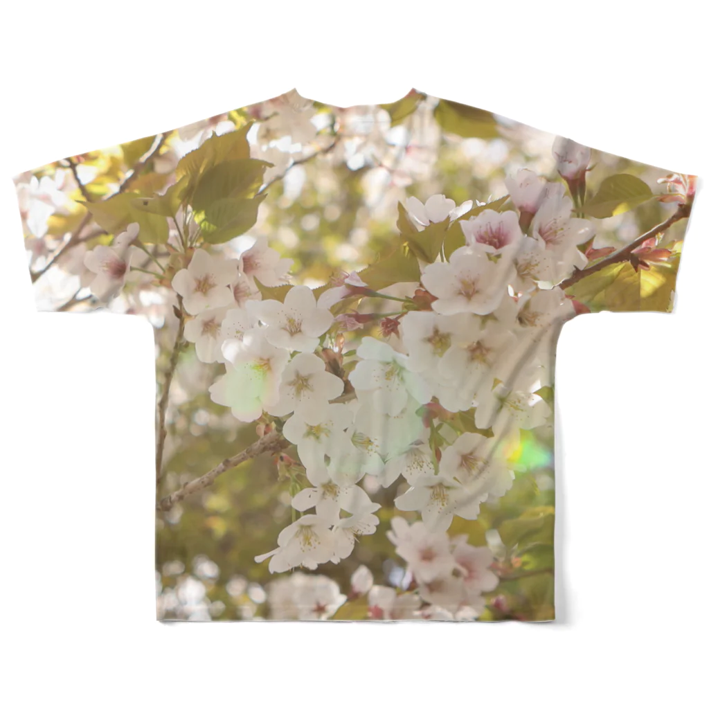 Aiko Nakanoの桜から虹2 フルグラフィックTシャツの背面