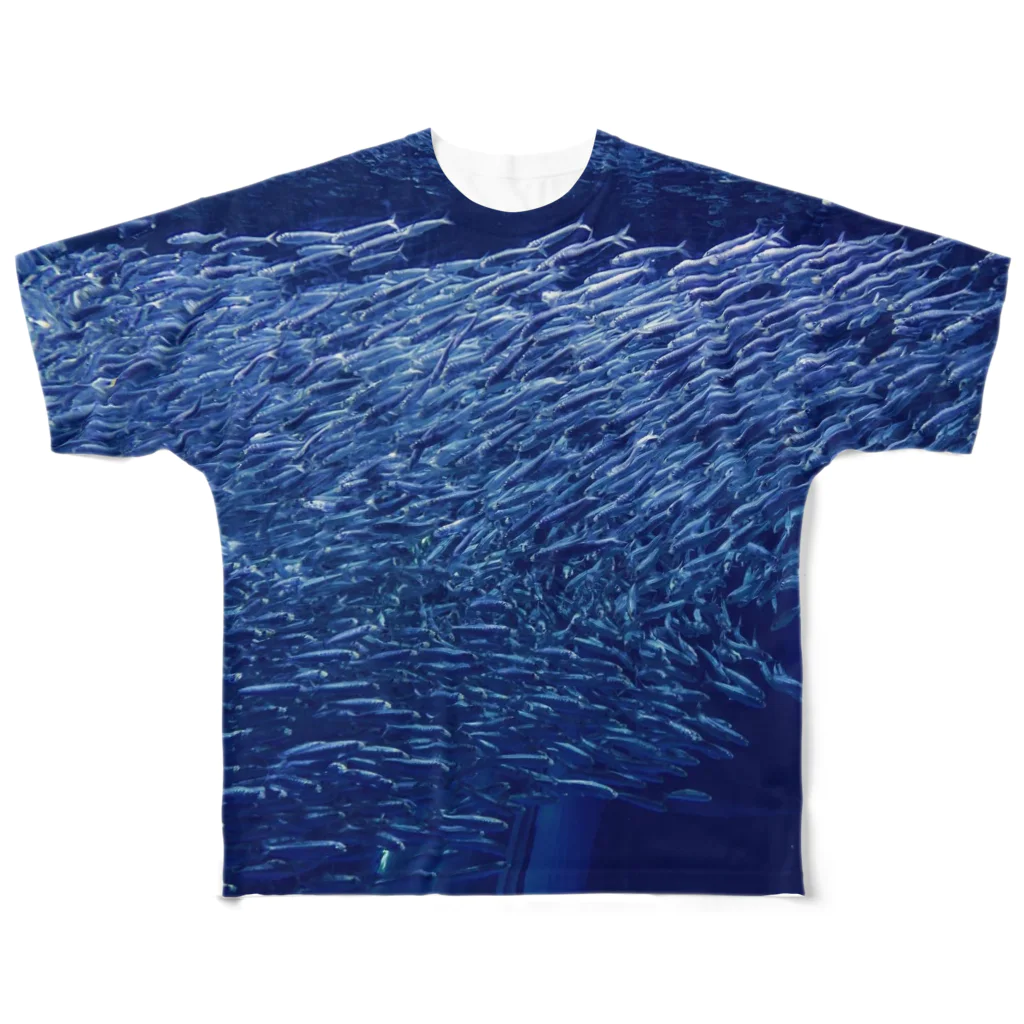 tablet  shopの魚群シャツ All-Over Print T-Shirt