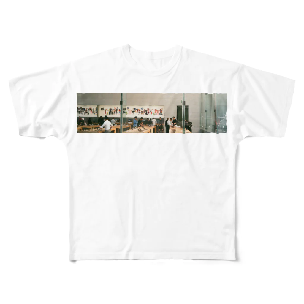 qqq shopのapple store All-Over Print T-Shirt