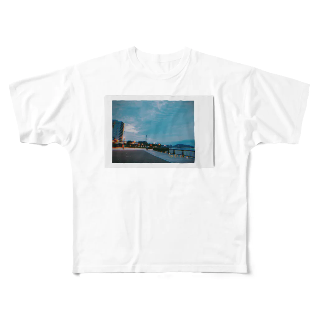 HOTATEHOTELの夕方の汐入 フルグラフィックTシャツ