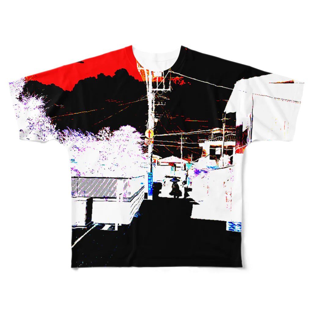 売店の非夏粛 All-Over Print T-Shirt