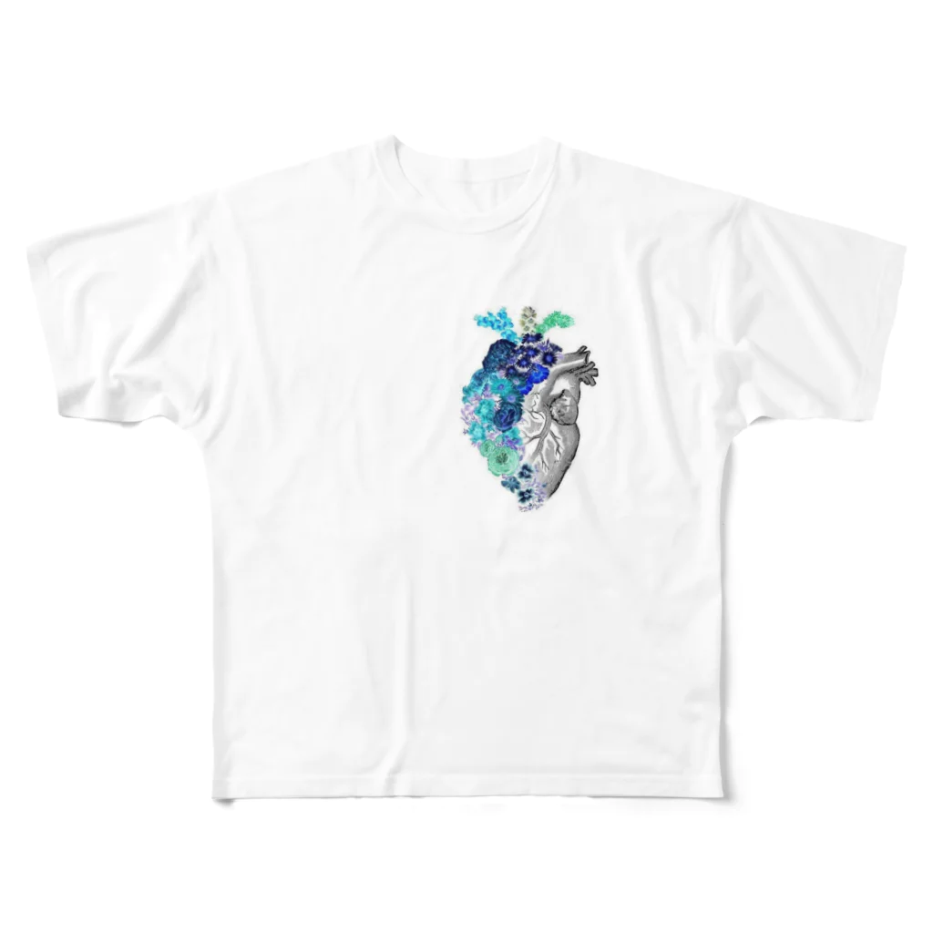 LuCaのHeart フルグラフィックTシャツ