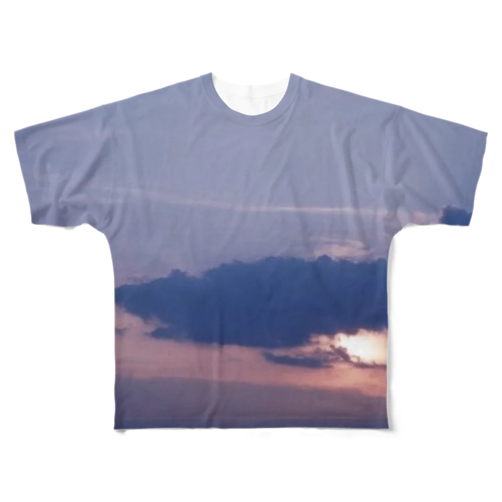 ___miiy_の夕方のそれぞれ All-Over Print T-Shirt