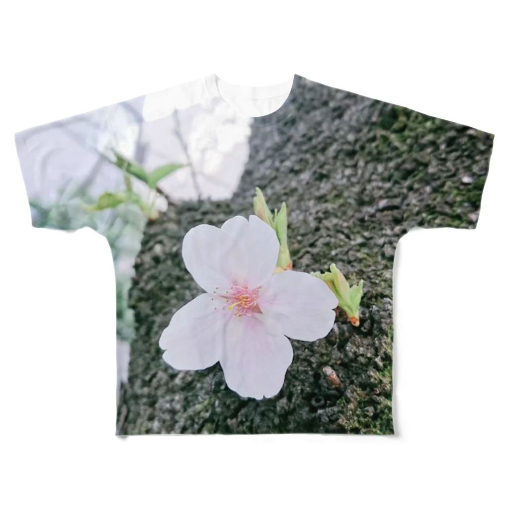 古春一生(Koharu Issey)の咲き誇れ、先の事など考えず。 フルグラフィックTシャツ