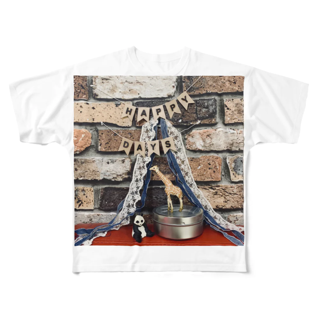en_madeのHAPPY DAYS!!! All-Over Print T-Shirt