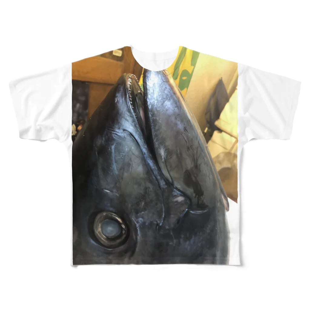 YUKI【ユメとホープ探し中】のマグロの頭 フルグラフィックTシャツ