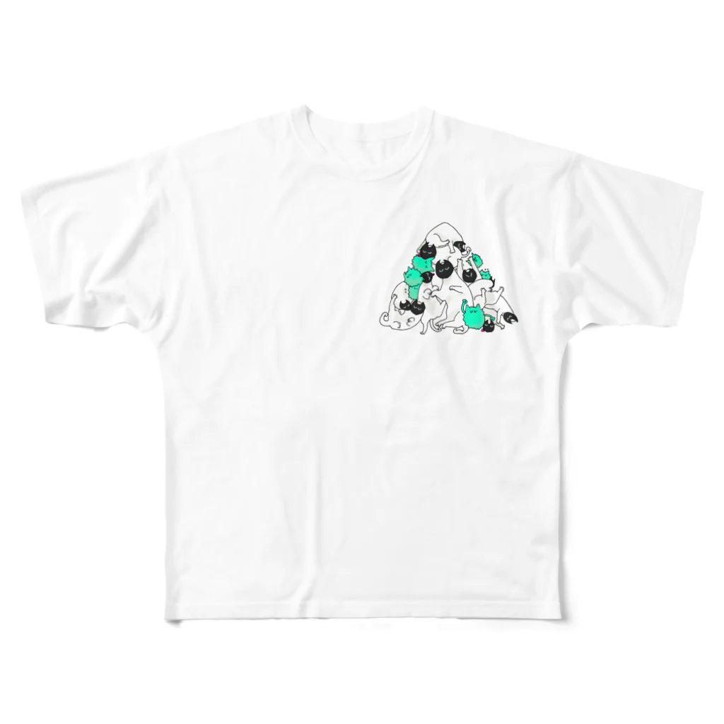 ベジタリアンどうのトライアングルキャット フルグラフィックTシャツ