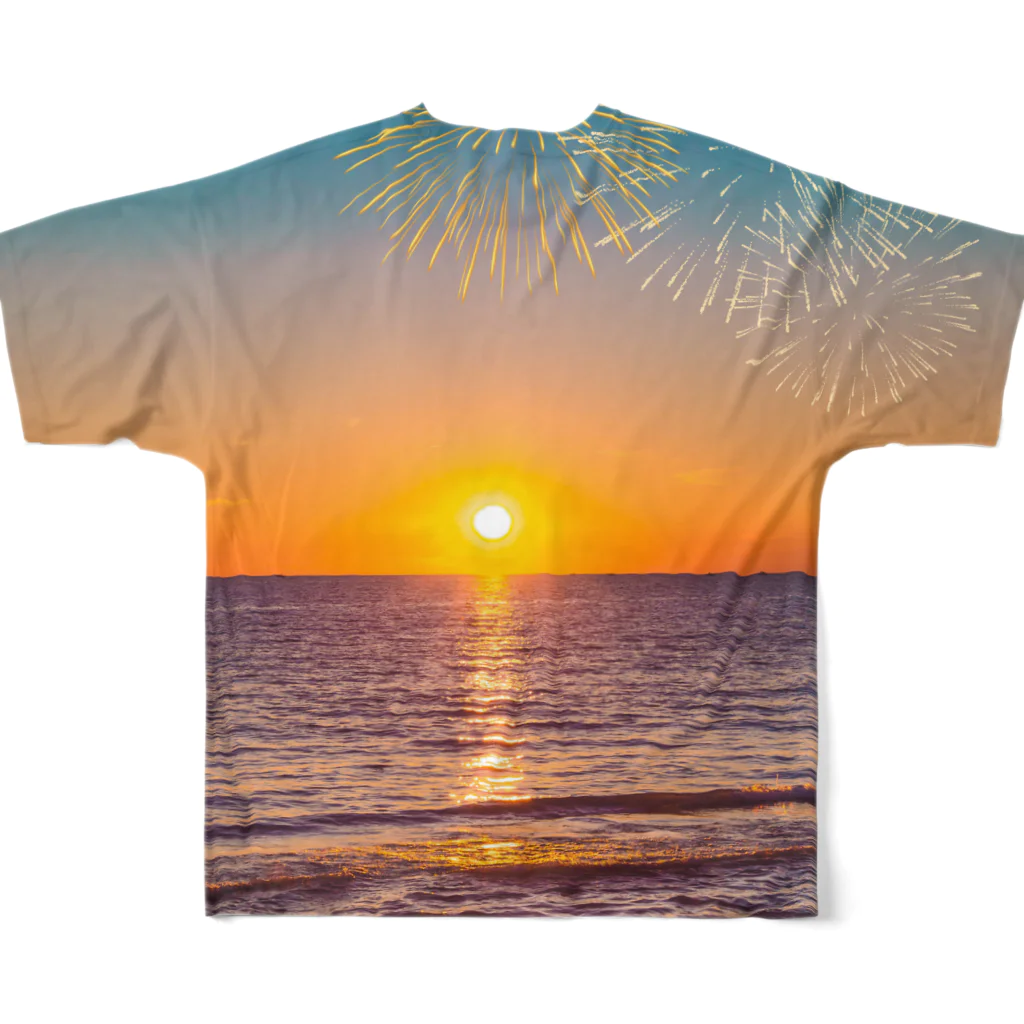 Nobu💙のSUNSET All-Over Print T-Shirt :back