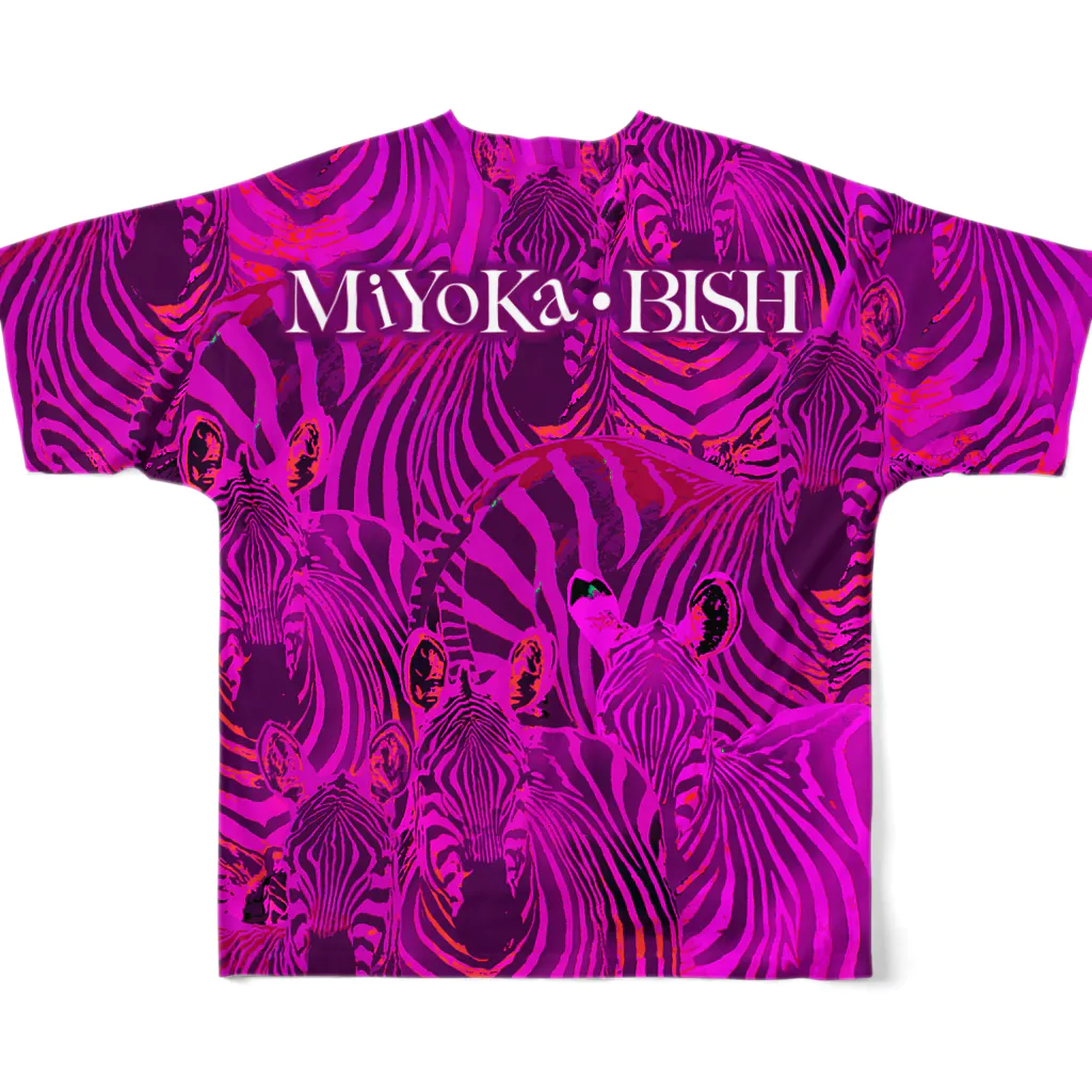 MiYoKa-BISHのShockingPink Zebra by MiYoKa-BISH フルグラフィックTシャツの背面