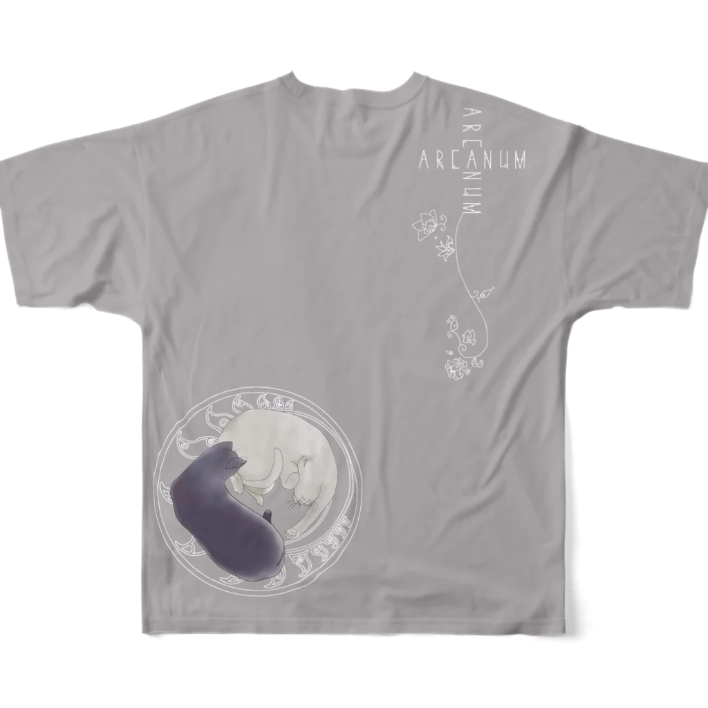 ARCANUMのARCANUM Harvest 豊穣の中心で All-Over Print T-Shirt :back