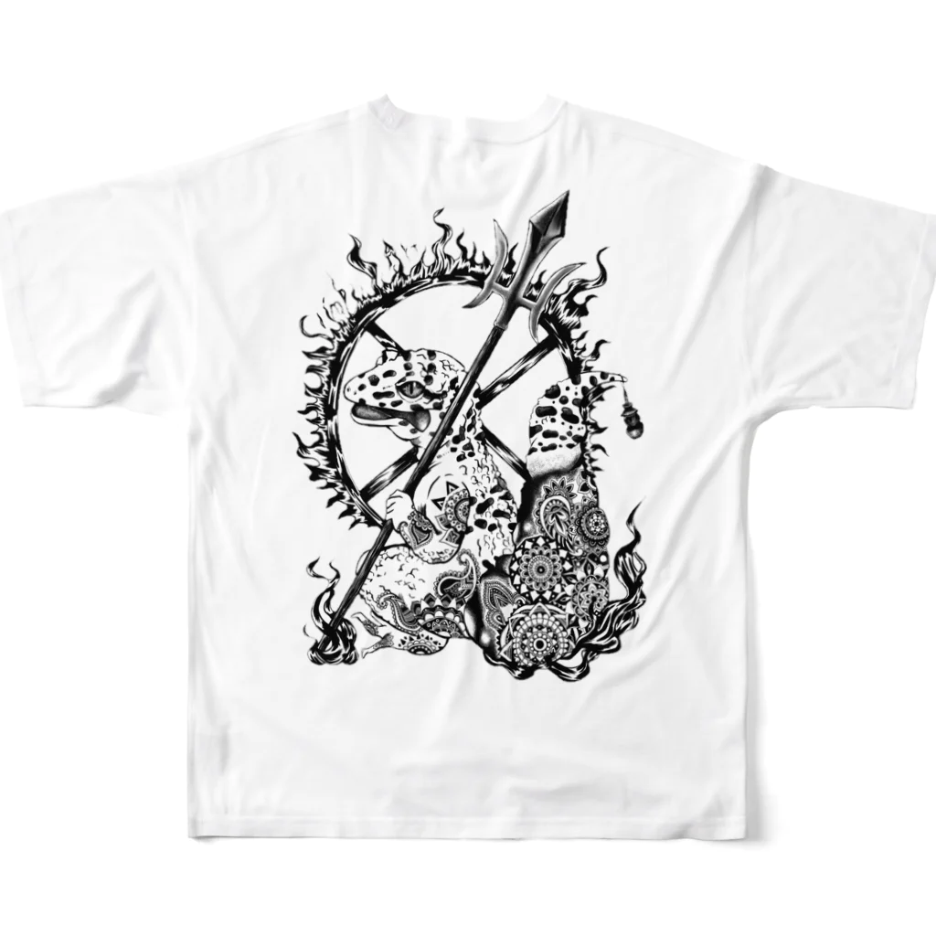 Climb Artの毘沙門レオパ All-Over Print T-Shirt :back