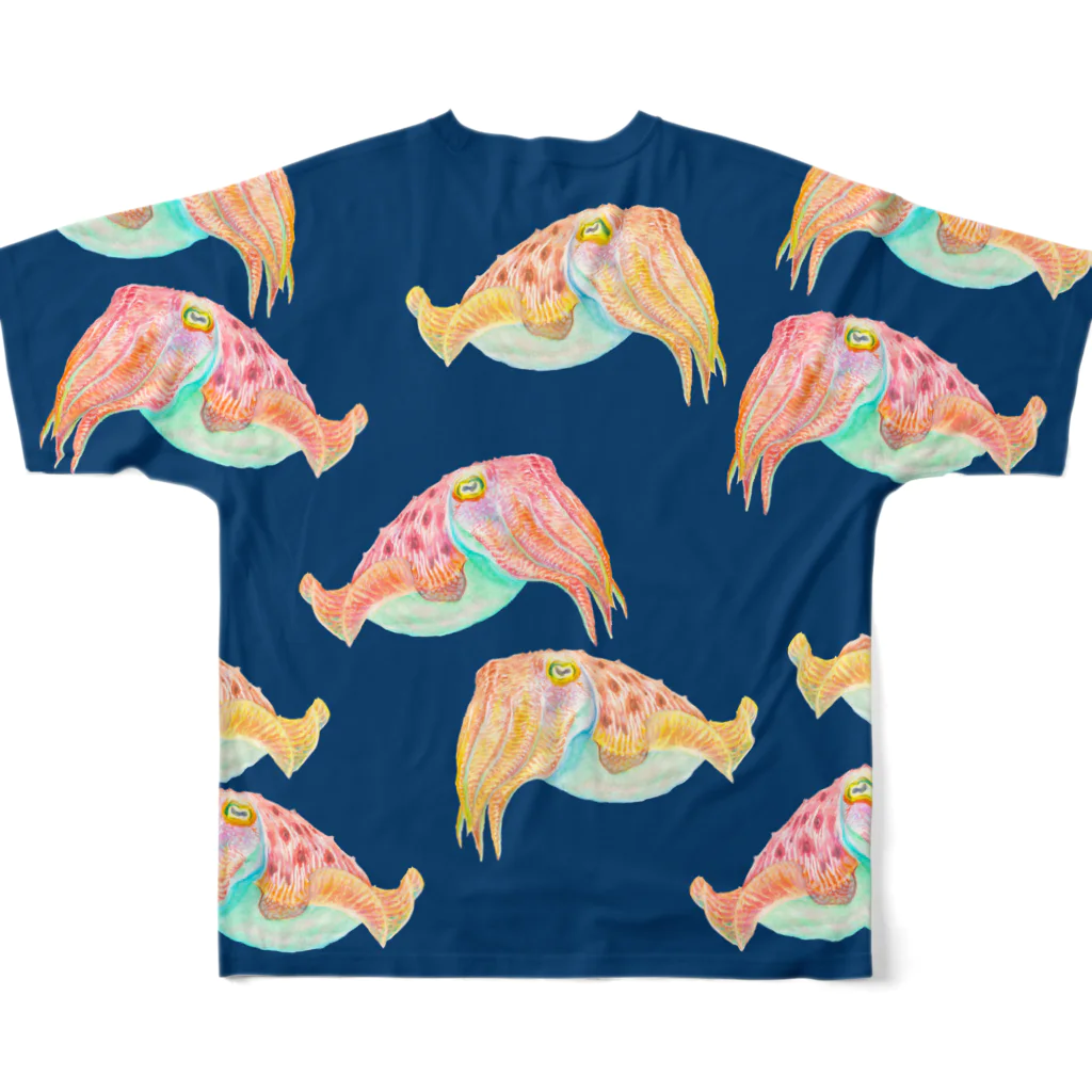 segasworksのコブシメ（群れ）紺 フルグラフィックTシャツの背面