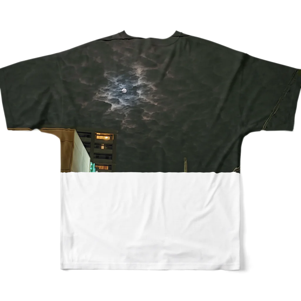 makomaru125のうろこ雲（夜） フルグラフィックTシャツの背面