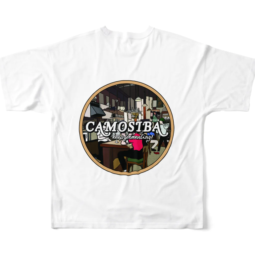 Hostel&Bar CAMOSIBA OfficialのCAMOSIBA EN フルグラフィックTシャツの背面