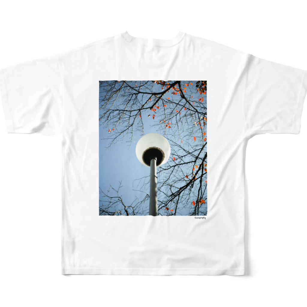 unxgraphyのStreet Light フルグラフィックTシャツの背面