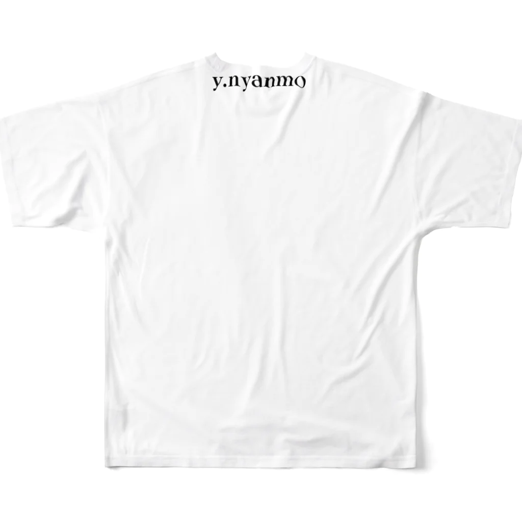 y.nyanmo やよにゃんものデカプリント黒猫Tシャツ　白 All-Over Print T-Shirt :back